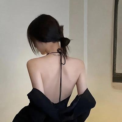 手术刀